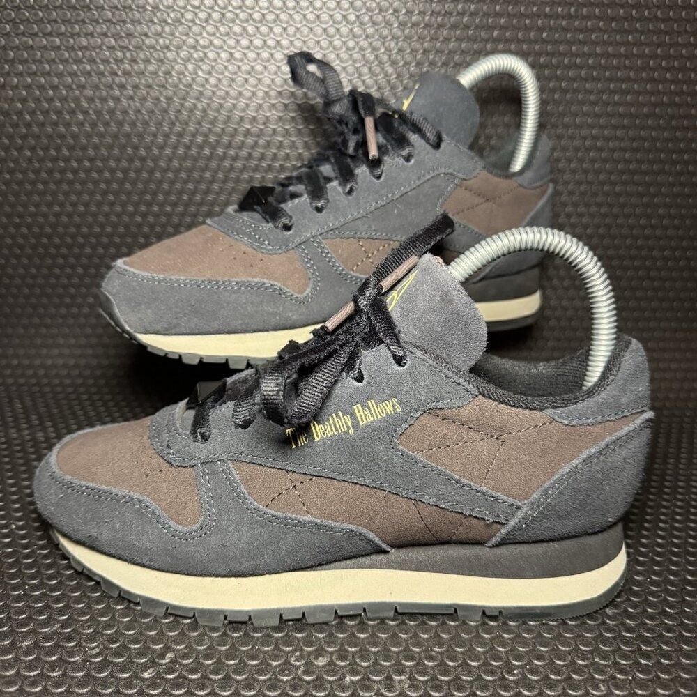 Reebok Harry Potter x Classic Leather Deathly Hallow Comfort Shoes Women’s 5